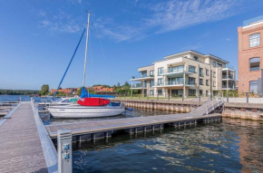 Apartment Sebastian - Elegantes Domizil mit Stegzugang, Terrasse & Altstadtnähe, Amt Malchow